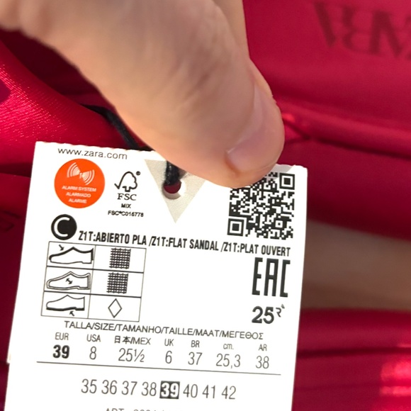 Zara fuchsia pink crossed satiny flat sandals slides NWT - Picture 5 of 8